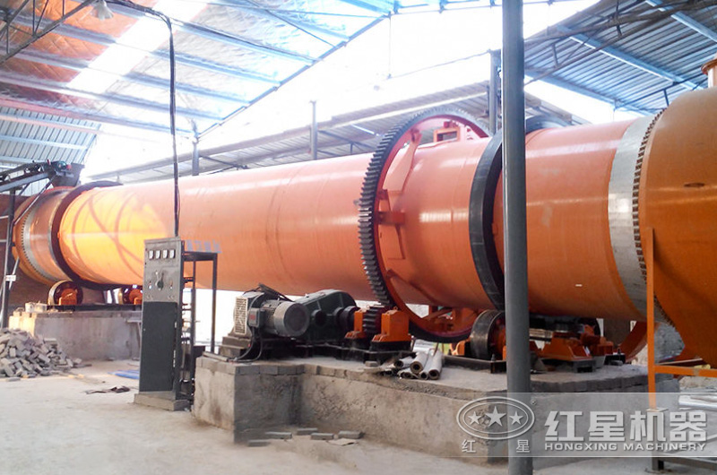 回轉(zhuǎn)烘干機客戶現(xiàn)場